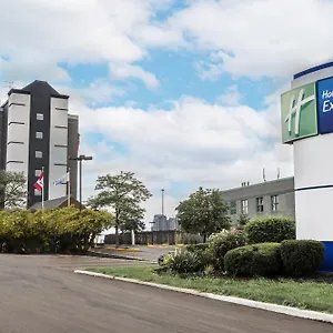 Hotel Express Toronto-north York By Ihg Toronto