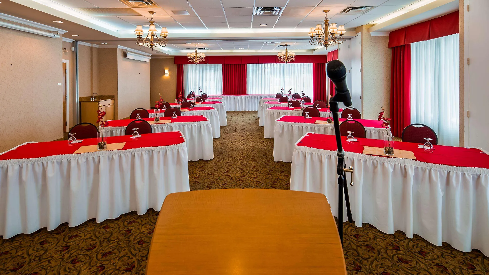 Szálloda Best Western Plus Regency Inn And Conference Centre Abbotsford