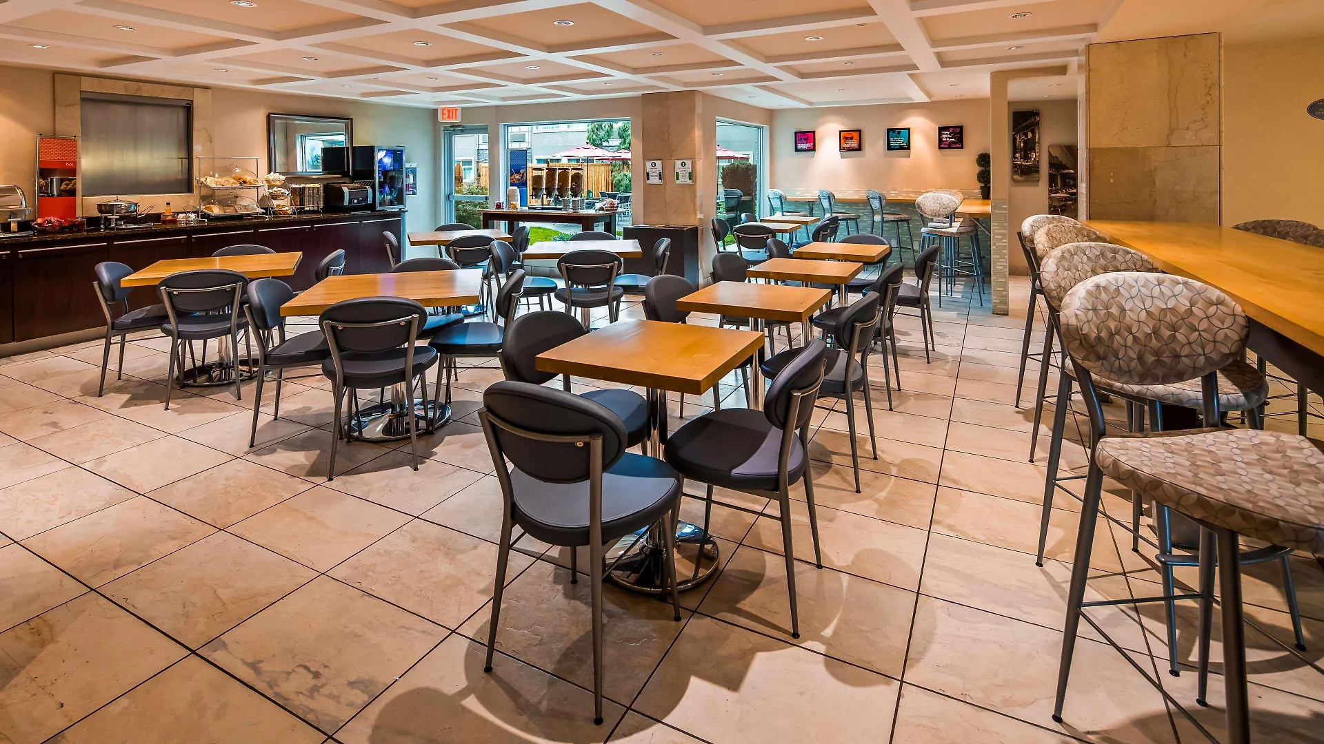 Best Western Plus Regency Inn And Conference Centre Abbotsford 3*,